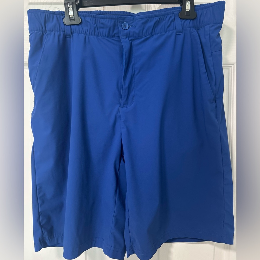 Amazon Blue golf ⛳️ Shorts Lightweight Design
